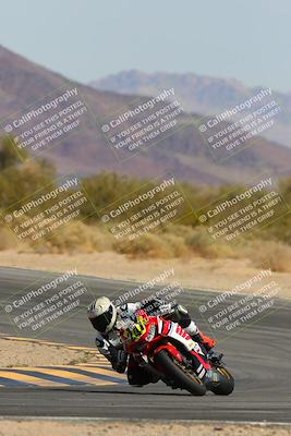 media/Mar-21-2025-CVMA Friday Practice (Fri) [[30cd4fe323]]/3-Racer 2/Session 4 (Turn 10)/
